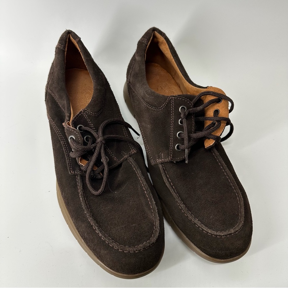 Men's Brown Suede Chukka Boots - Classic Lace-Up Comfort